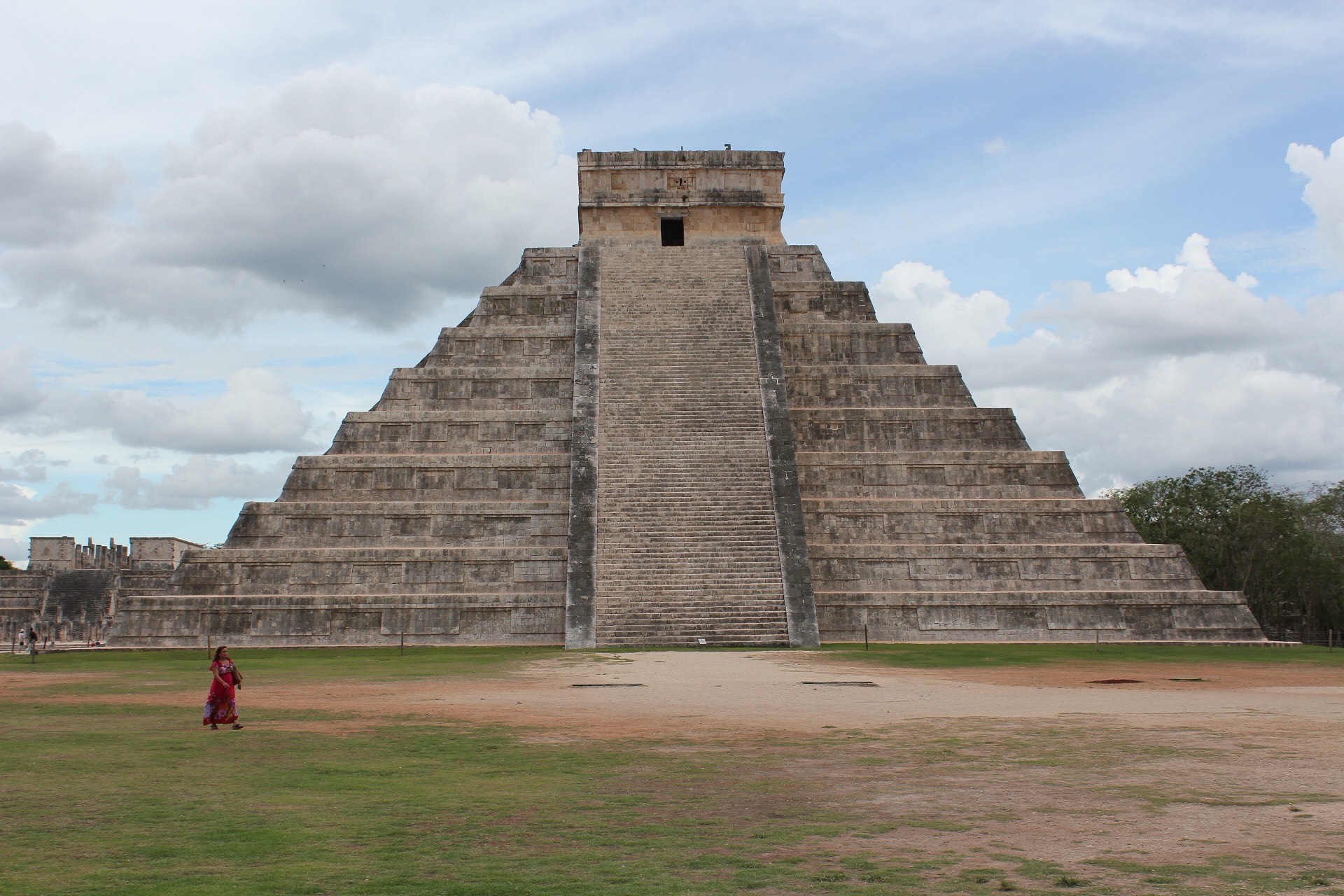 Chichén Itzá at Dawn
