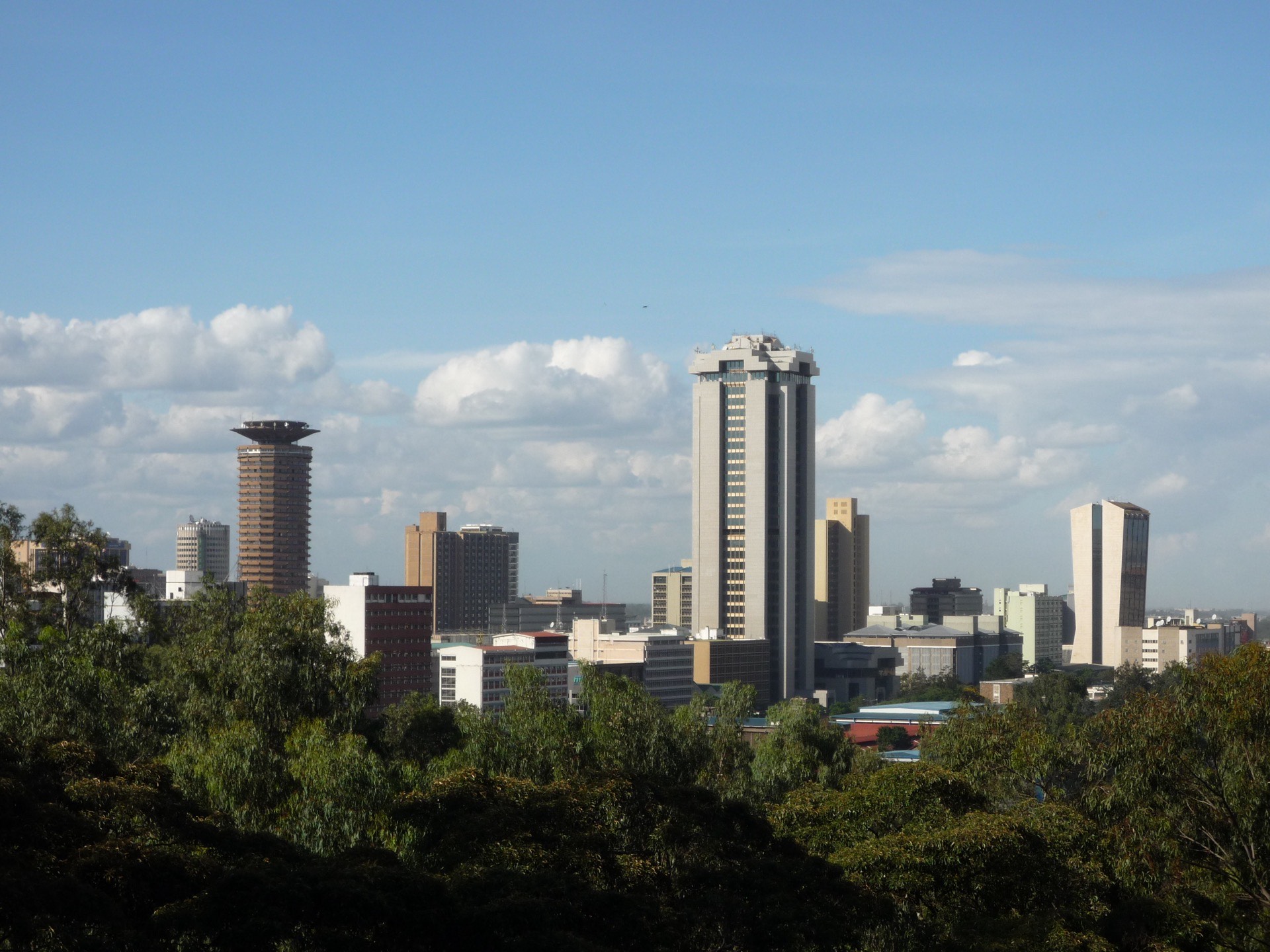 Nairobi & Fly to the Mara